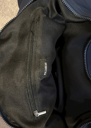 Beden mavi Renk Pull&Bear Lacivert Fermuarlı Günlük Çanta