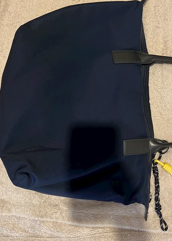 Pull and Bear Pull&Bear Lacivert Fermuarlı Günlük Çanta