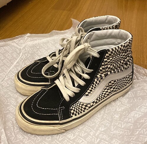 Orijinal vans bilekli siyah beyaz kareli ayakkabi