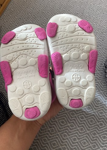 Diğer Kız Çocuk Pembe Kaydırmaz cros Terlik
