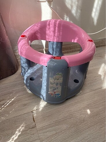 Mama sandalyesi banyo oturağı