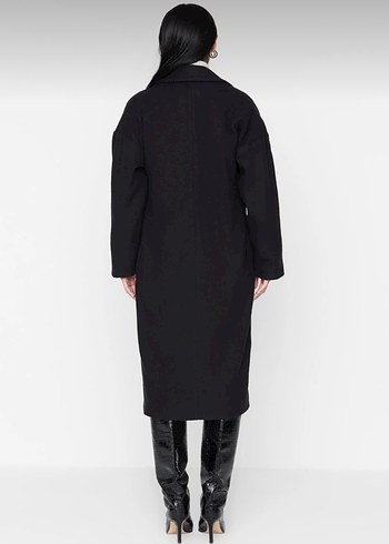 Siyah Çift Düğmeli Kaban - Görsel 3