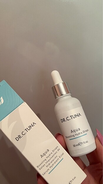 Farmasi Aydınlatıcı ve nemlendirici serum