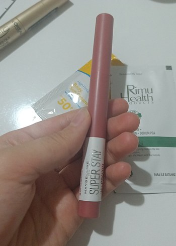 Maybelline Super Stay Pastel Bej Ruj