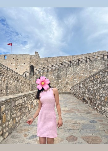 pembe elbise