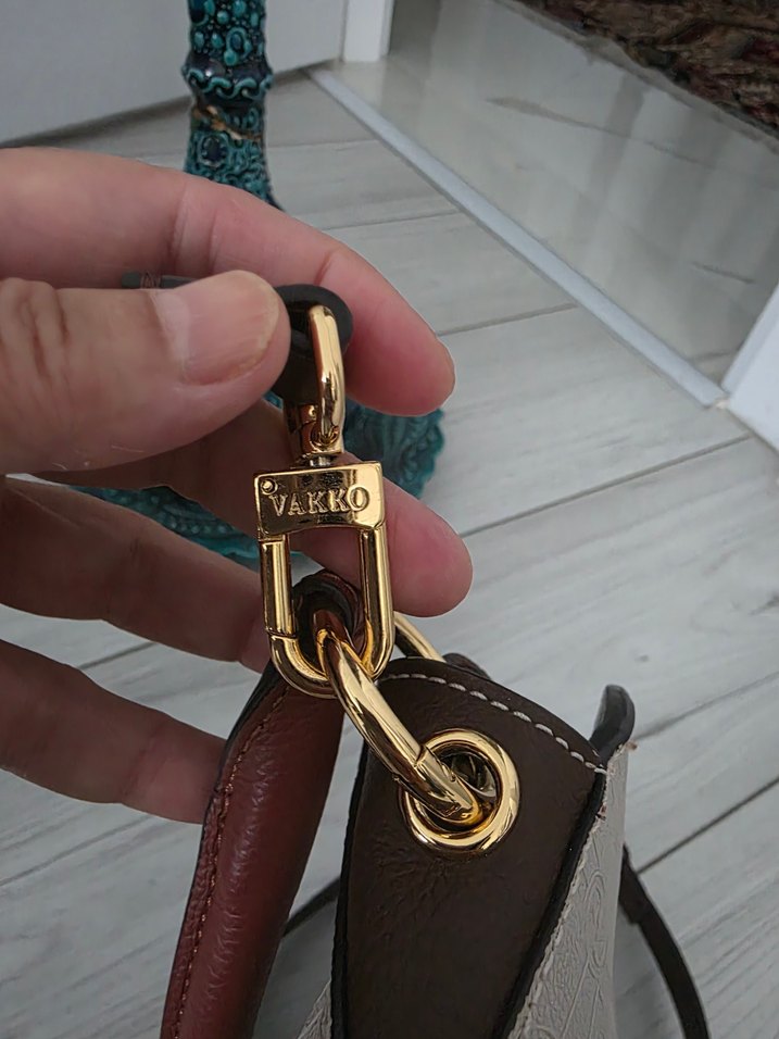 Sıfır etiketli  orjinal vakko çanta - Görsel 3