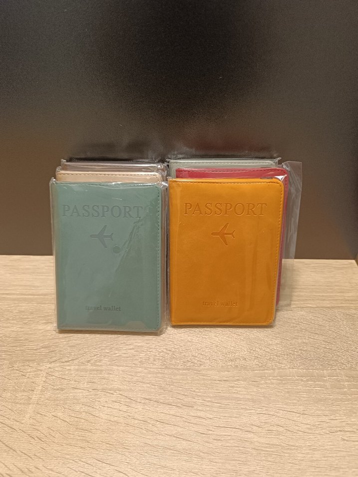 Kırmızı Deri Baskılı Seyahat Cüzdanı - Görsel 5