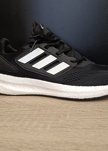Orijinal Adidas erkek koşu ayakkabısı 