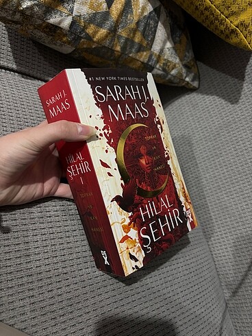 Hilal Şehri Serisi Kitap 1&2 / Sarah J Maas