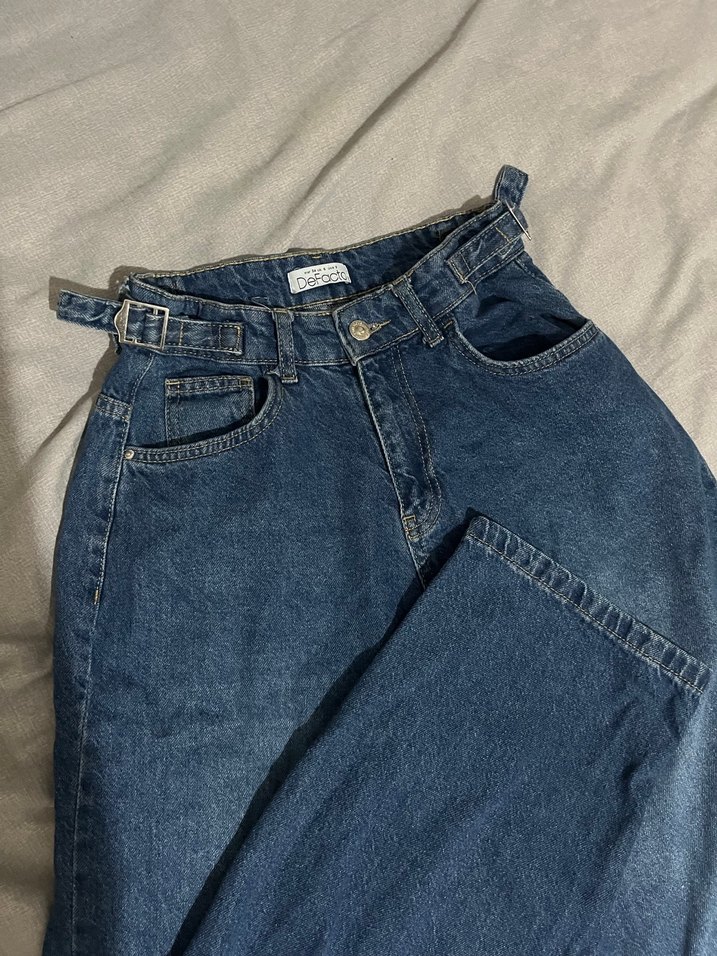 Mavi baggy kemer detaylı Kot Pantolon - Görsel 4