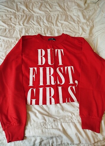 Bershka kısa kırmızı sweatshirt 