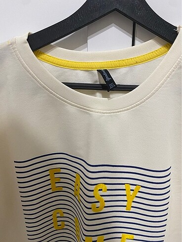 Stradivarius Sweat