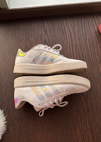 Adidas Beyaz Platform Topuklu Kadın Spor Ayakkabı