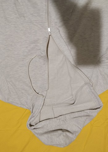 Gri Kapüşonlu Kadın Sweatshirt - Görsel 3