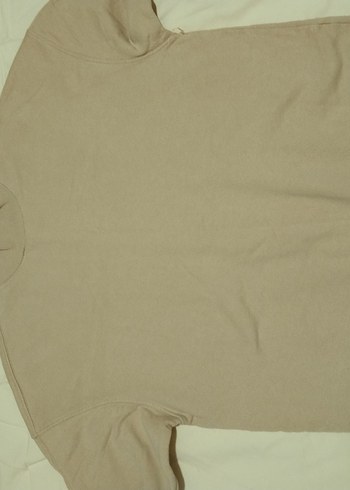 Sarı yüksek yakalı sweatshirt - Görsel 2