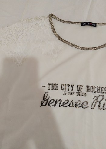 Dantel Detaylı Beyaz Kadın Tişört - Görsel 3