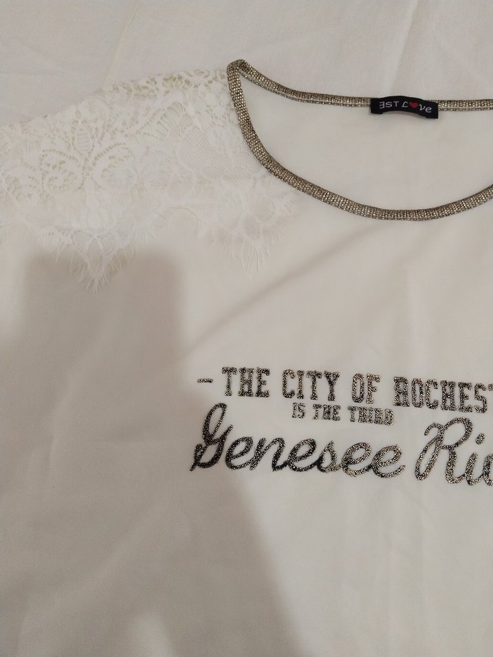 Dantel Detaylı Beyaz Kadın Tişört - Görsel 3