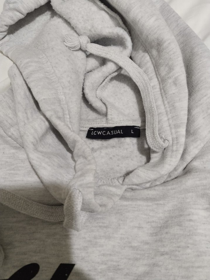 Gri Kapüşonlu Kadın Sweatshirt - Görsel 3