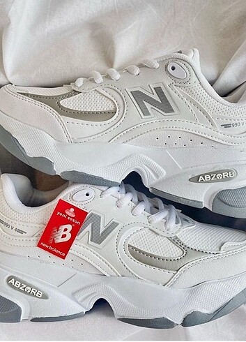 Newblance 990 