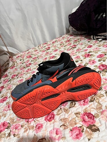 37 Beden çeşitli Renk Salon ayakkabısı(mizuno)