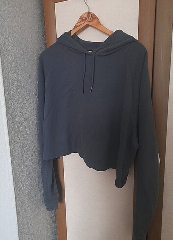 Decathlon Crop Sweatshirt