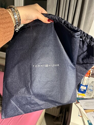 Tommy Hilfiger Toz Çantası