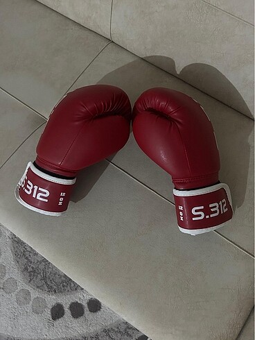 KICKBOKS ELDİVENİ