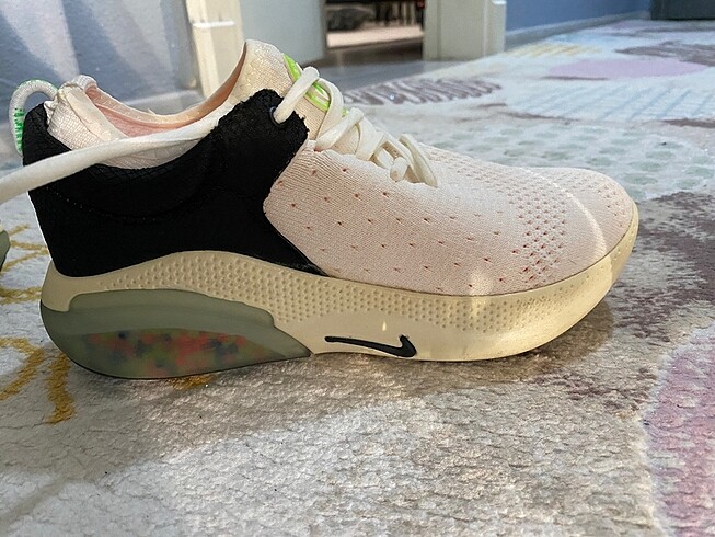 NIKE AYAKKABI