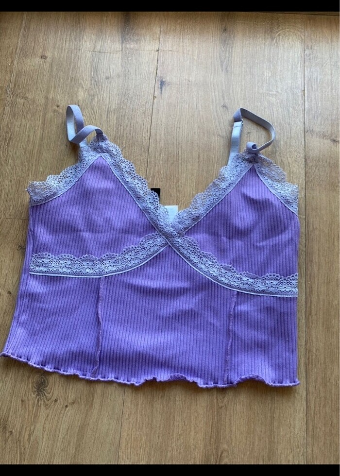 Hm askılı dantel detaylı bluz - Görsel 2