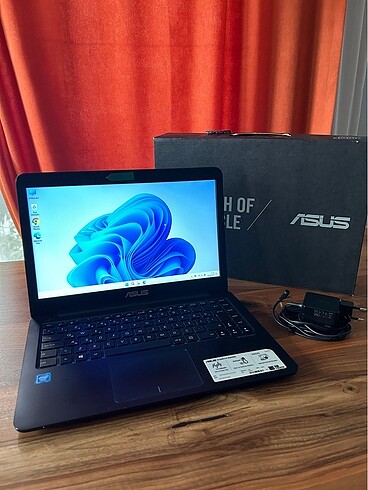 Asus X402N 14 inç taşınabilir laptop celeron işlemci - 4gb ram 5