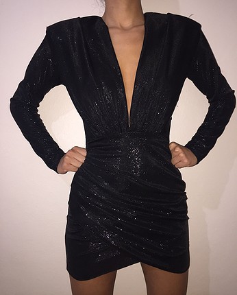 Mini gece elbisesi 