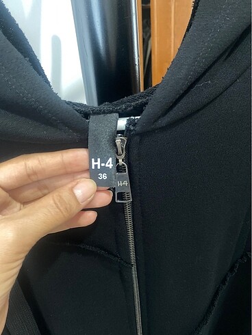 m Beden H4 hırka