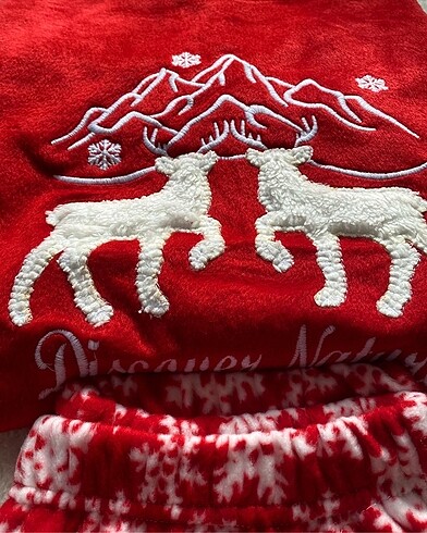 s Beden Kırmızı yılbaşı konseptli polar pijama takımı