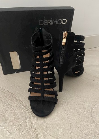 Derimod Derimod Siyah Süet Stiletto Topuklu Kadın Ayakkabı