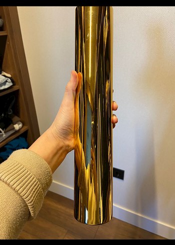 Parlak Altın Renkli Uzun Vazo - Görsel 5