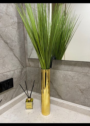 Parlak Altın Renkli Uzun Vazo - Görsel 2