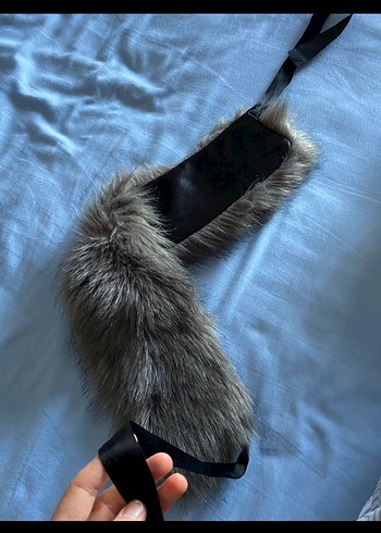 Gri Kürk Detaylı Kadın Yakası - Görsel 2