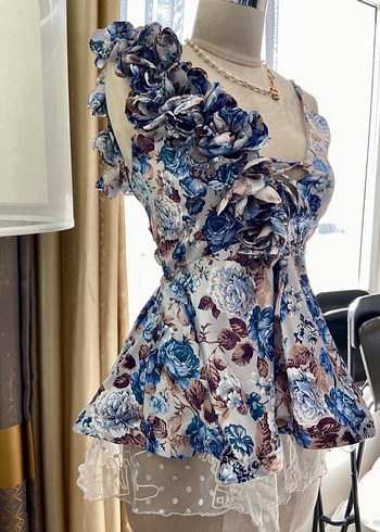 Abiye Romantik Cicekli Volanli Peplum Bluz
