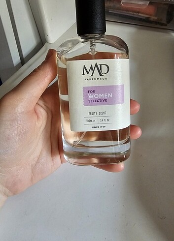 Mad parfüm v 101