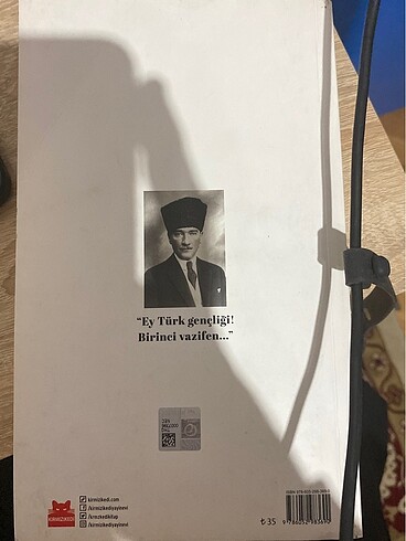  Yılmaz Özdill , M.Kemal