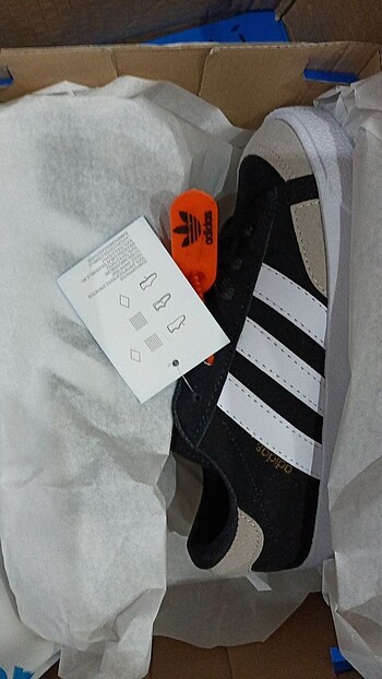 Adidas Afidas süet