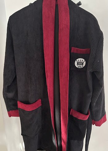 Bordo Detaylı Siyah Kadife sabahlık - Görsel 5