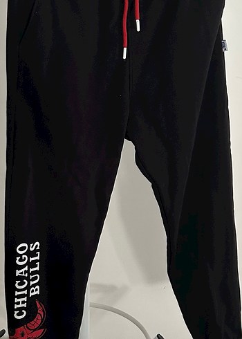 Chicago Bulls Baskılı Siyah Erkek Eşofman Altı - Görsel 3