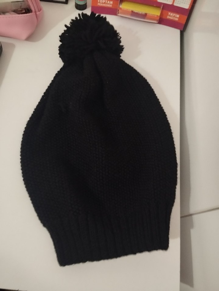 Siyah Kadın Ponponlu Triko Bere - Görsel 2