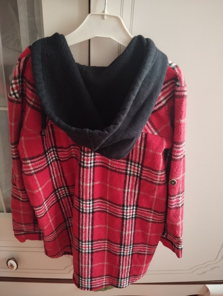 Kırmızı Ekose Kapüşonlu kız çocuk Gömlek - Görsel 3