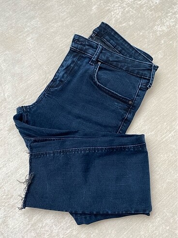 Zara Zara Jean