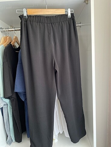 Stradivarius Kumaş pantolon