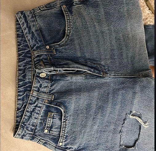 l Beden Yırtık jean trendyolmilla