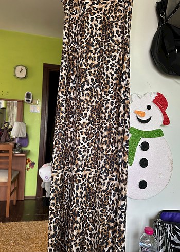 Leopar desenli uzun elbise