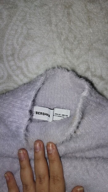 Bershka bershka tüylü crop bluz